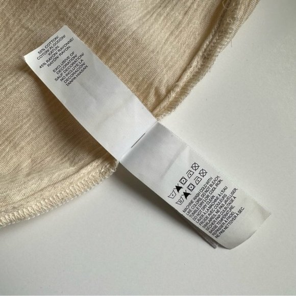 Lucky Brand Beige Cream Embroidered Boho Peasant Top - Medium. - Picture 10 of 10